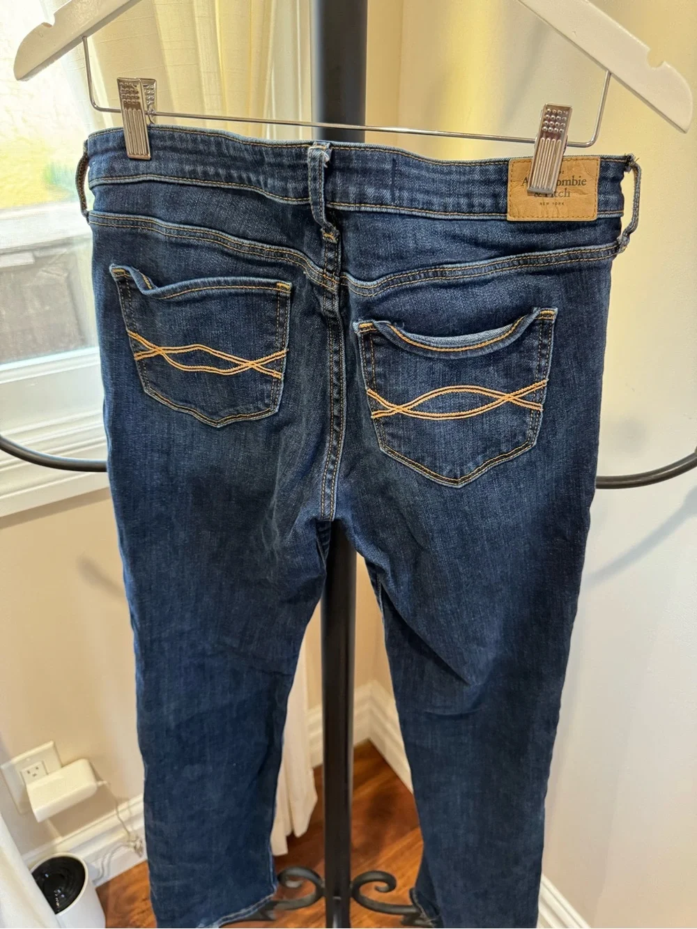 Abercrombie & Fitch Woman Dark Blue The Boot Jeans Size W29 L33 8R